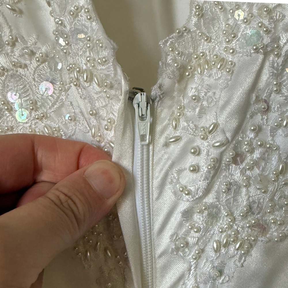 Vintage Lili International 80s Wedding Dress Satin Lace Puff Sleeve Back Bow - Picture 13 of 16